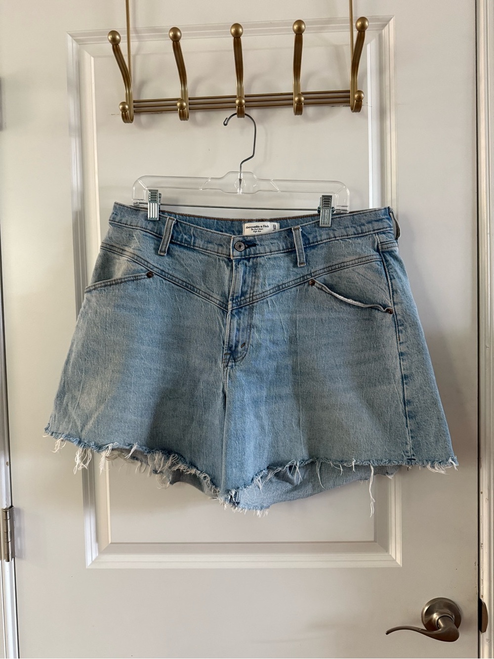 Abercrombie & Fitch Dad Short High Rise Curve Love Jean Shorts 33/16